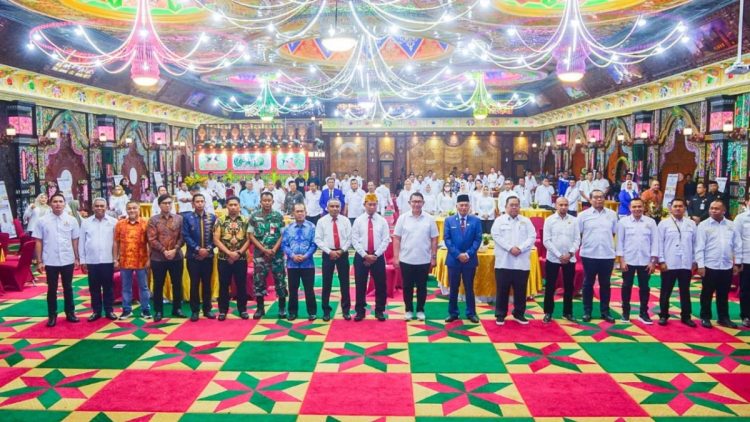 Pemkab Buton Tengah dan Bulog Gelar Pasar Murah untuk Seluruh Masyarakat