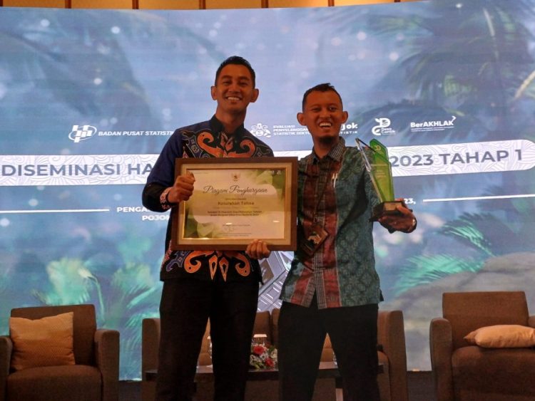 Pj Bupati Buteng Hadiri Acara Pembukaan Sultra Tenun Karnaval 2023