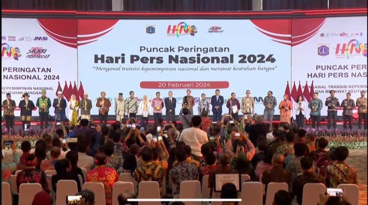 Pj Bupati Buteng Sampaikan Evaluasi Triwulan III di Kemendagri