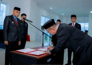 La Saripi Resmi Menjabat Pj Sekda Buton Tengah