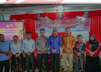 Pelepasan Kapolres Buteng Dihadiri Perwakilan Pj Bupati Buton Tengah