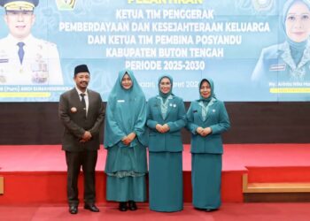 Ketua TP PKK Sultra Lantik Ketua TP PKK dan Ketua Tim Pembina Posyandu Buton Tengah Periode 2025-2030