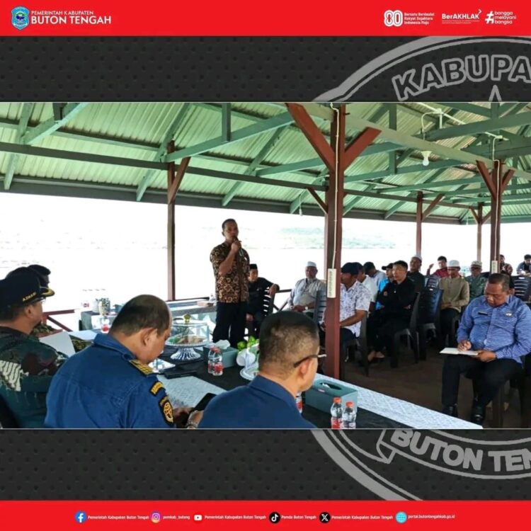 Bupati Azhari Tegaskan Pentingnya Optimalisasi Peran Pelabuhan Wamengkoli