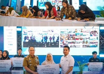 Dukung UMKM dan Perumahan Rakyat, Bank Sultra Sukses Gelar Akad Massal KUR Bersama 1.800 Debitur di Sultra