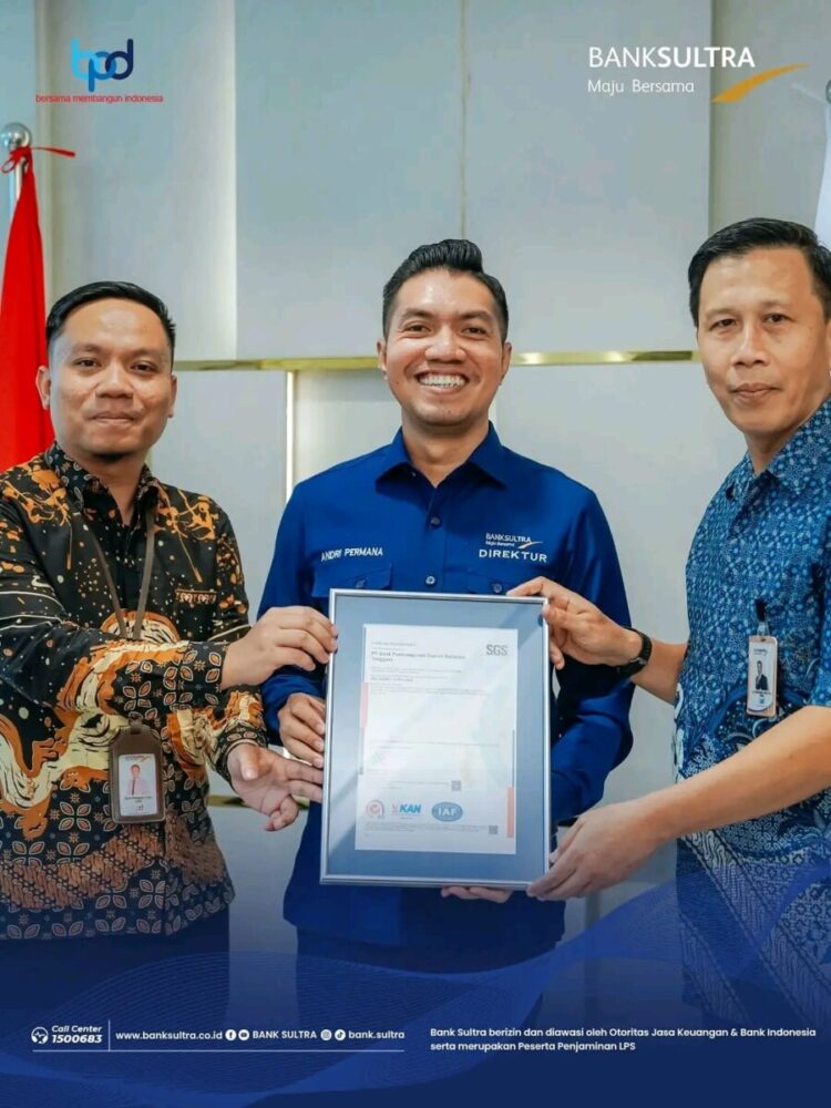 Bank Sultra Resmi Menerima Sertifikasi ISO/IEC 27001:2022, Wujud Komitmen Bank Sultra Dalam Penguatan Sistem Manajemen Keamanan Informasi.