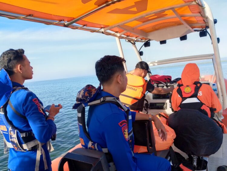 Longboat di Perairan Ereke Belum Ditemukan