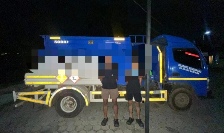 Polisi Tahan Truk Tangki Diduga Bermuatan 5.000 Liter Solar Subsidi di Konawe