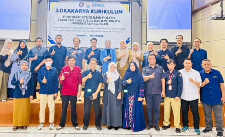 Prodi Ilmu Politik FISIP UHO Gelar Lokakarya Kurikulum Berbasis OBE