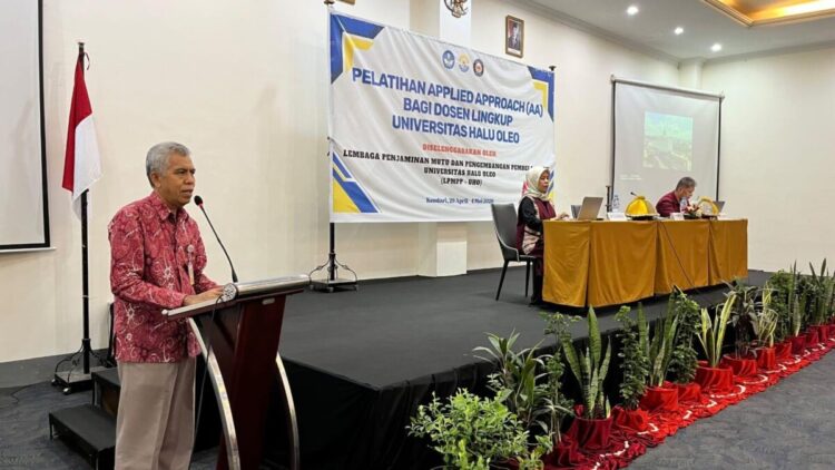 Universitas Halu Oleo Perkuat Kompetensi Dosen Lewat Pelatihan Applied Approach